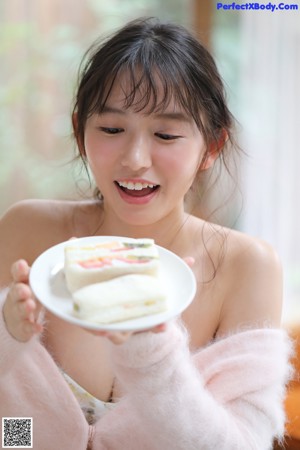Nene Shida 志田音々, ＦＲＩＤＡＹデジタル写真集 日本一かわいいビキニの女子大生 ラブリー１０００％ Set.03