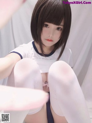 Coser @ 蜜汁 猫 裘 Vol.052: JK 体操服 (31 photos)